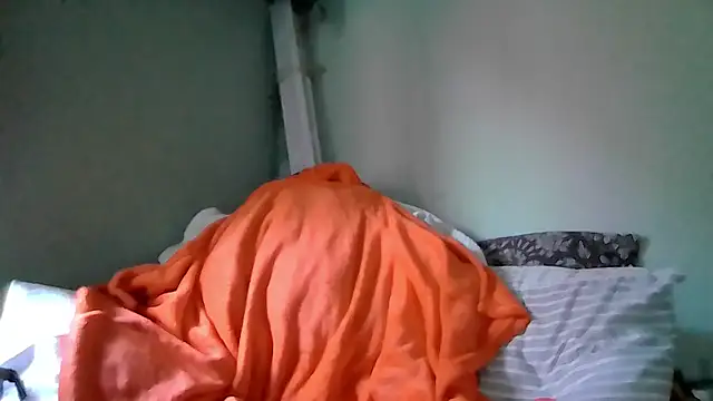 indie-rayne online show from January 12, 10:22 am