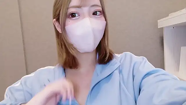  chanMOMO  online show from April 18, 2:36 am