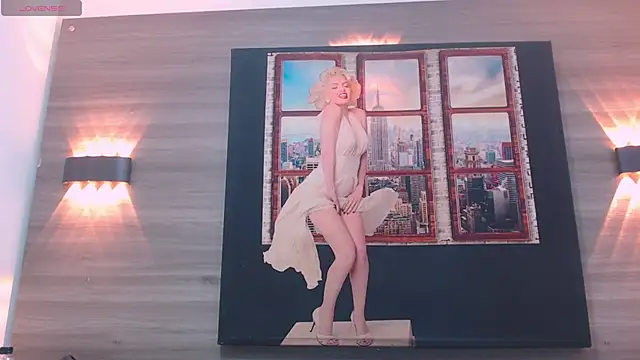 Cutie Shy  online show from November 4, 12:09 pm