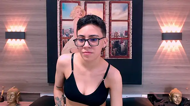 Cutie Shy  online show from October 8, 7:03 pm