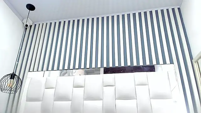 Snapshot of camila__herrera chatting on November 7, 3:55 am camila herrera online show from November 7, 3:55 am