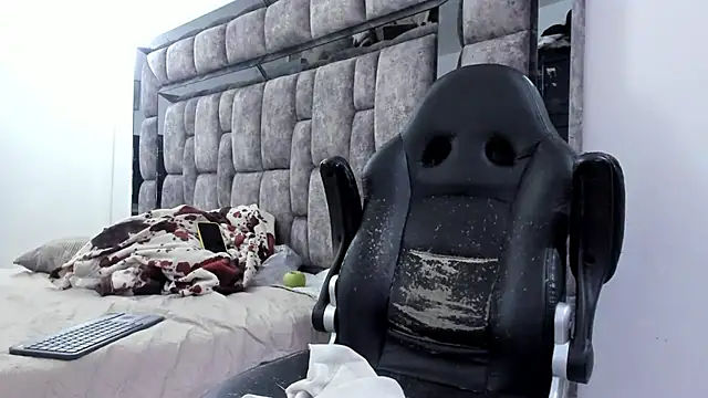 MalconStonne online show from February 4, 2:50 am