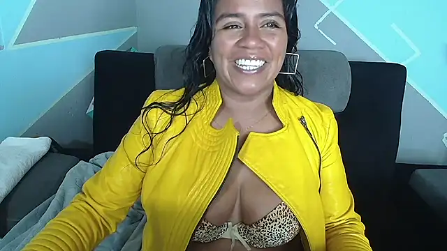 saggil23 online show from November 3, 3:48 pm