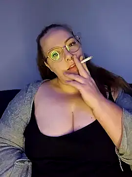 Snapshot of _Julie_x chatting on December 10, 6:38 pm  Julie x online show from December 10, 6:38 pm