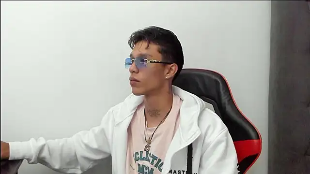 TommyGun 22 online show from March 14, 1:50 pm