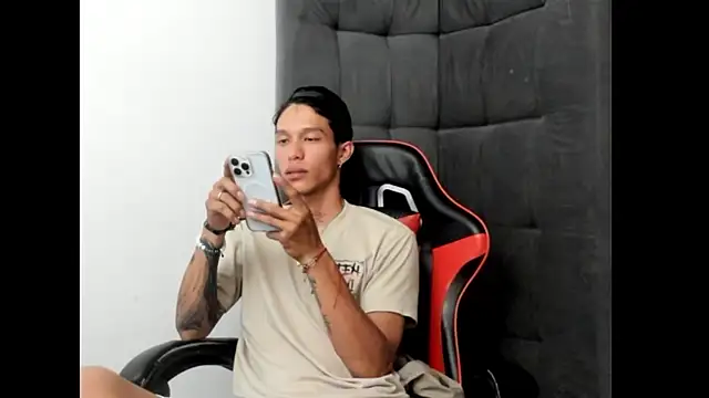 TommyGun 22 online show from February 19, 1:02 am