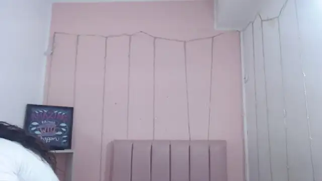 Snapshot of camilawilliams707rs chatting on November 17, 1:53 am camilawilliams707rs online show from November 17, 1:53 am