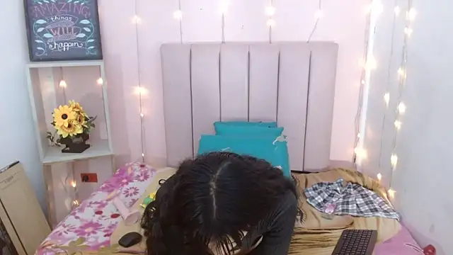 camilawilliams707rs online show from March 28, 2:56 am