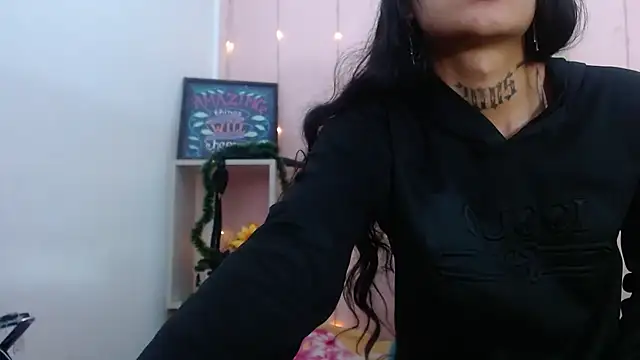 camilawilliams707rs online show from April 24, 12:23 am