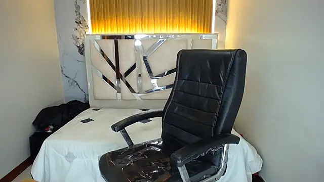 Salome Milf202 online show from June 21, 7:41 pm