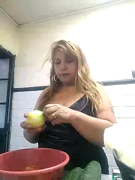 Kazsandraa online show from September 20, 10:37 pm