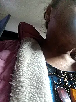 Kazsandraa online show from March 7, 11:10 pm