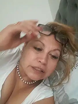Kazsandraa online show from May 15, 6:28 pm