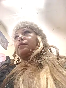 Kazsandraa online show from March 8, 2:04 am