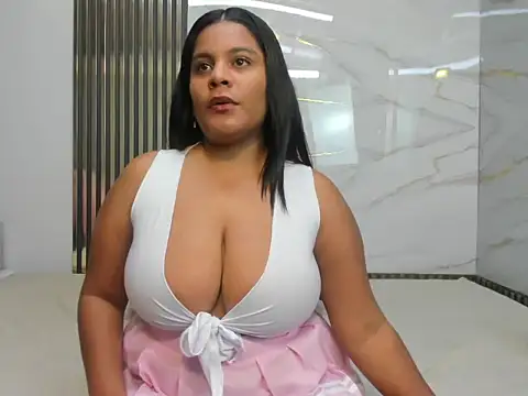 Snapshot of Sam-Evans-hot chatting on October 18, 2:19 pm Sam-Evans-hot online show from October 18, 2:19 pm