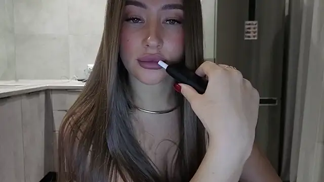 Snapshot of Cinderella____ chatting on November 24, 9:15 pm Cinderella online show from November 24, 9:15 pm