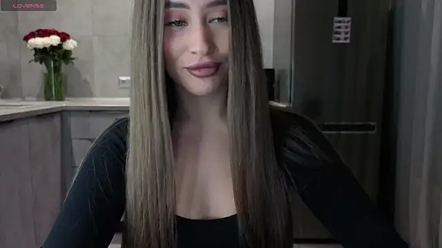 Snapshot of Cinderella____ chatting on November 7, 8:02 pm Cinderella online show from November 7, 8:02 pm