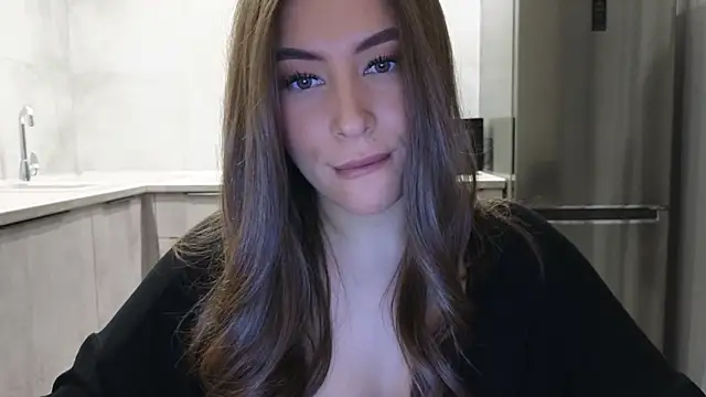 Snapshot of Cinderella____ chatting on January 31, 9:16 pm Cinderella online show from January 31, 9:16 pm