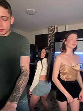 samantha kevin online show from March 28, 3:51 am