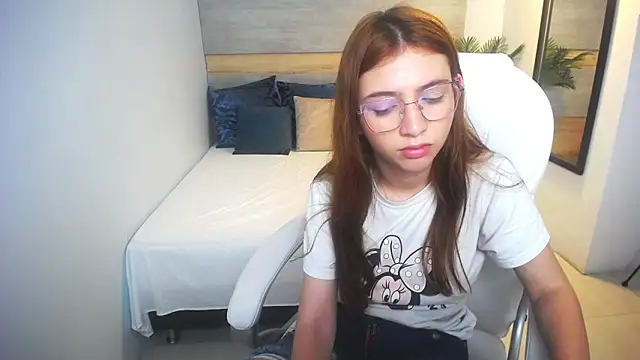 liseth fox online show from January 27, 10:38 pm