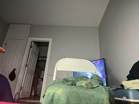 ChiRaqb8 online show from February 15, 1:28 am