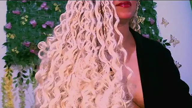 Crysrus online show from November 5, 12:03 am