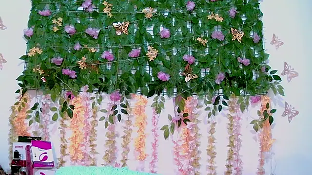 Crysrus online show from March 6, 1:33 am