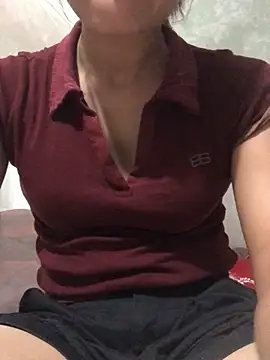 Cute lady99 online show from November 18, 7:44 am