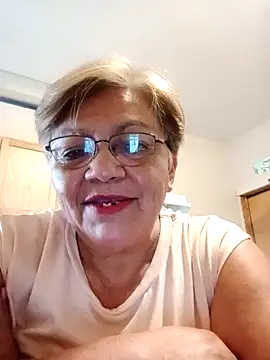 Madrastrahot69 online show from February 13, 7:58 pm