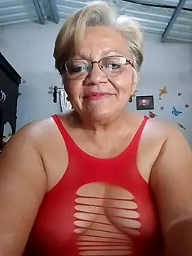 Snapshot of Madrastrahot69 chatting on September 25, 10:27 pm Madrastrahot69 online show from September 25, 10:27 pm