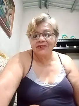Snapshot of Madrastrahot69 chatting on October 5, 9:49 pm Madrastrahot69 online show from October 5, 9:49 pm