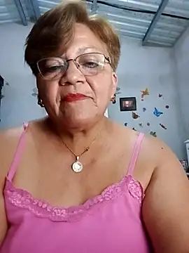 Madrastrahot69 online show from November 1, 8:25 pm