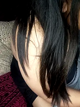 Snapshot of HEENA_022 chatting on February 15, 9:06 pm HEENA 022 online show from February 15, 9:06 pm