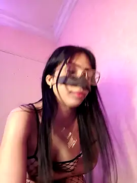 ---sophia--- online show from April 8, 9:38 pm