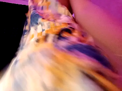 Snapshot of ---sophia--- chatting on September 17, 11:12 am ---sophia--- online show from September 17, 11:12 am