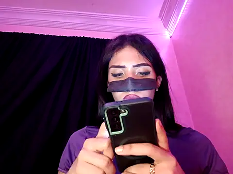 Snapshot of ---sophia--- chatting on October 3, 8:54 pm ---sophia--- online show from October 3, 8:54 pm