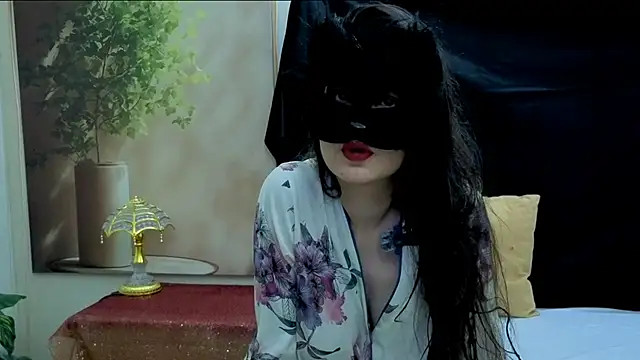 Snapshot of sexybaby22111 chatting on November 20, 1:45 pm sexybaby22111 online show from November 20, 1:45 pm