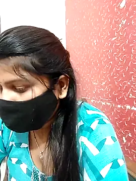 Hotty-simran online show from March 13, 10:15 am