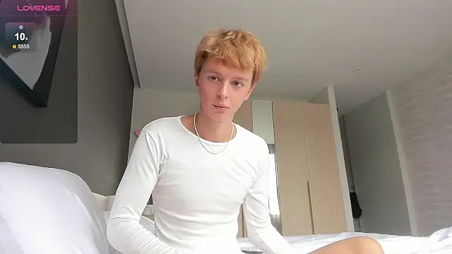 agelandreww online show from July 28, 6:21 am