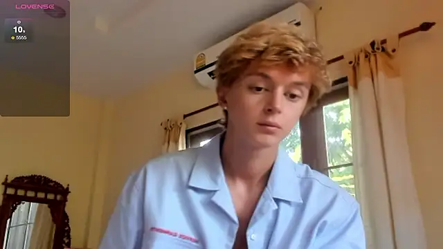 agelandreww online show from February 28, 7:41 am