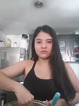 lilpervertgirl online show from December 4, 5:01 pm