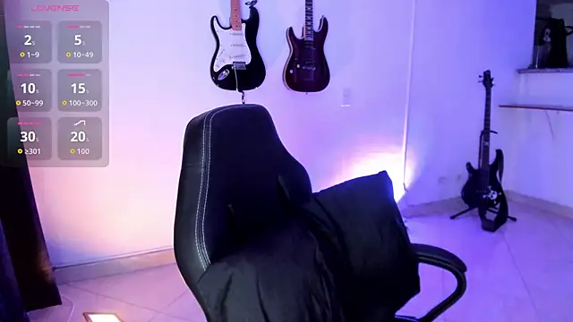 lilpervertgirl online show from October 7, 3:18 am