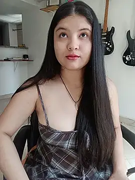 Snapshot of lilpervertgirl chatting on July 21, 4:30 pm lilpervertgirl online show from July 21, 4:30 pm