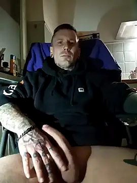 Schabernack1990 online show from December 22, 1:01 am