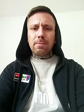 Schabernack1990 online show from May 12, 9:37 am