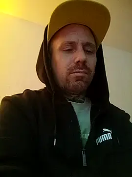 Schabernack1990 online show from May 16, 3:38 am