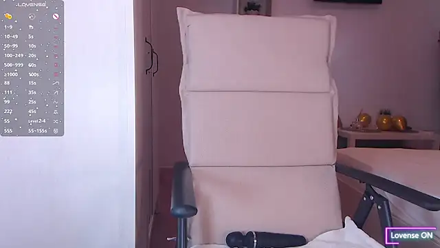 AdeleLovely online show from September 11, 5:18 am