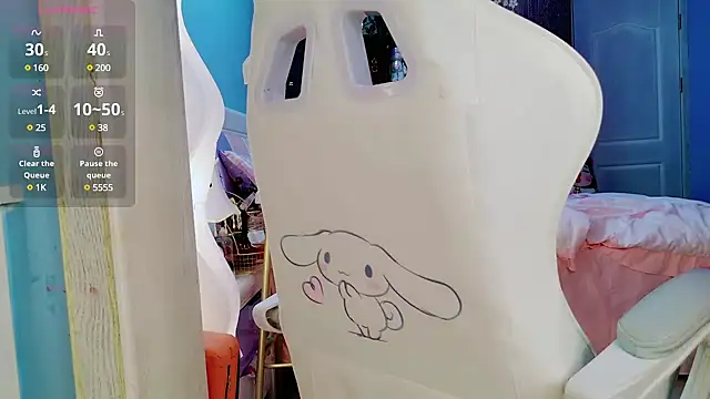 HU131452 online show from February 11, 11:01 pm