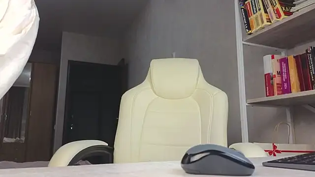 Marietta Castro online show from February 9, 3:10 pm