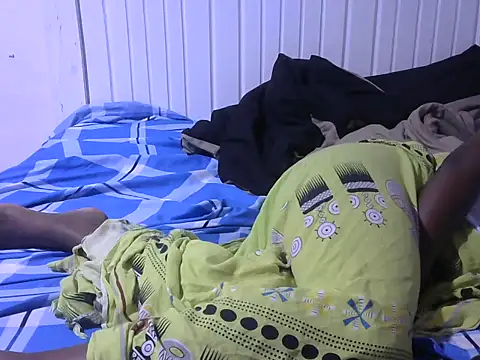 Sexy baby004 online show from November 1, 5:03 am